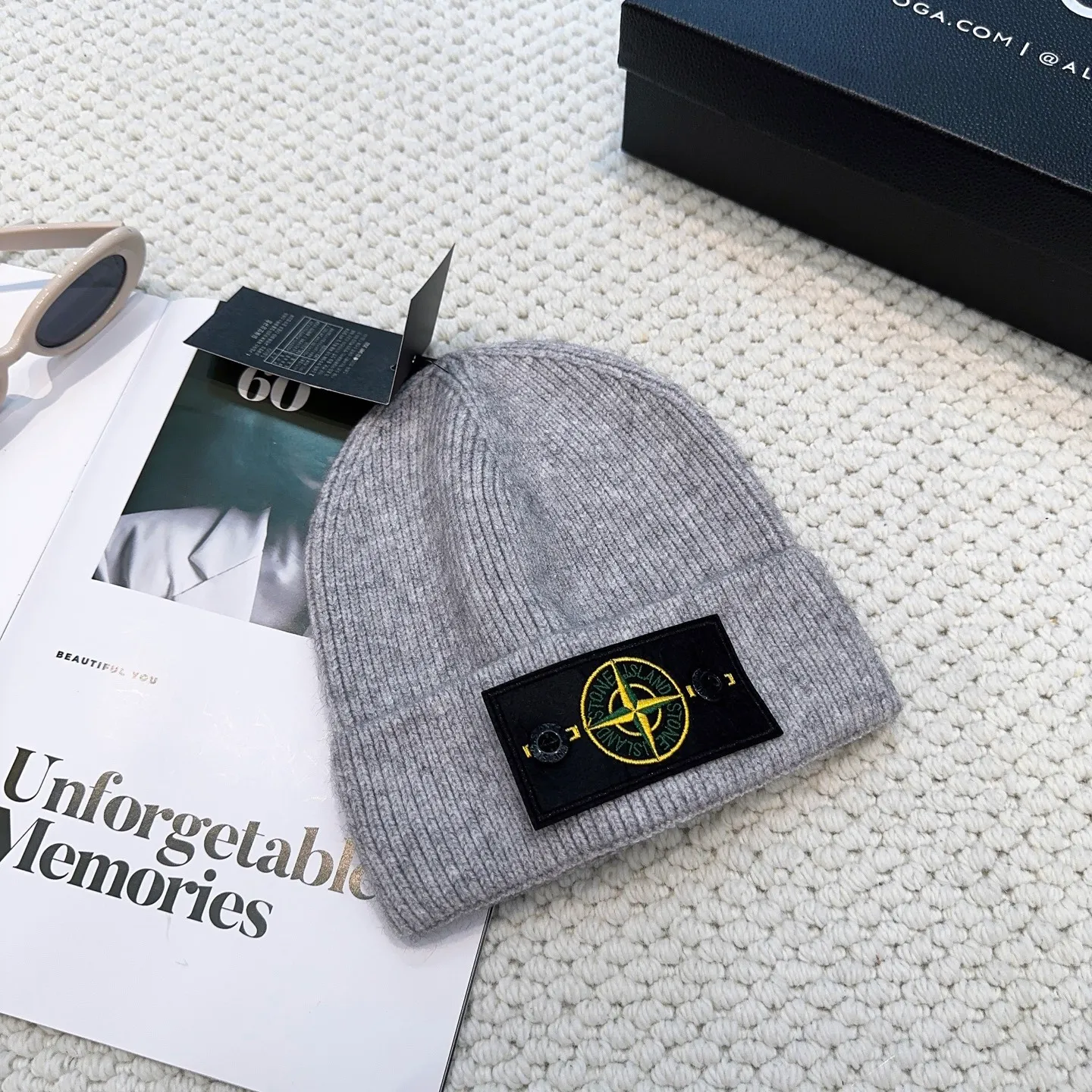P60 Trendy brand Stone Island STONE classic popular cashmere wool knitted hat New autumn and winter cashmere woolen hat, men and women cold hat, Little Red Riding Hood popular style